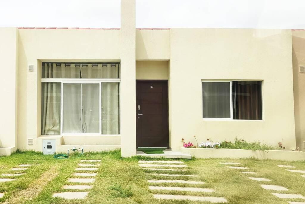 サンタ・クルス・デ・ラ・シエラ Mi Casa, Su Casa - Moderno Y Chic.ヴィラ エクステリア 写真